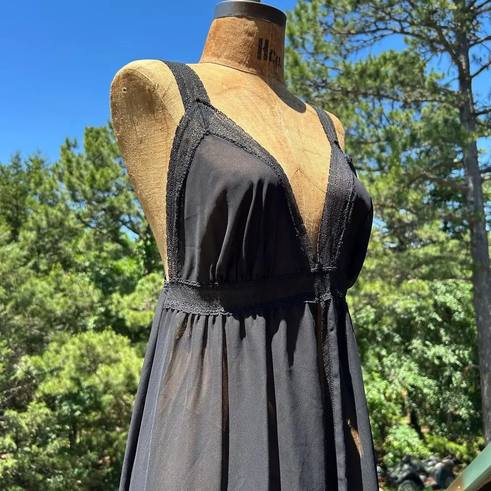 Vintage 80s/90s Black Sheer Chiffon Deep V Maxi Boho Grecian Goth Negligee Gown - Picture 4 of 9